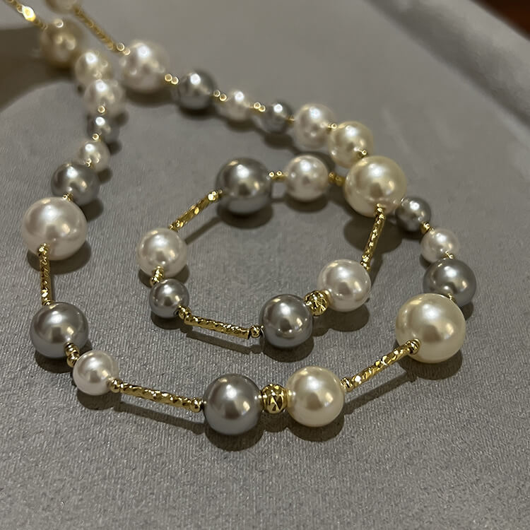 Modern Mixed Color Pearl Necklace
