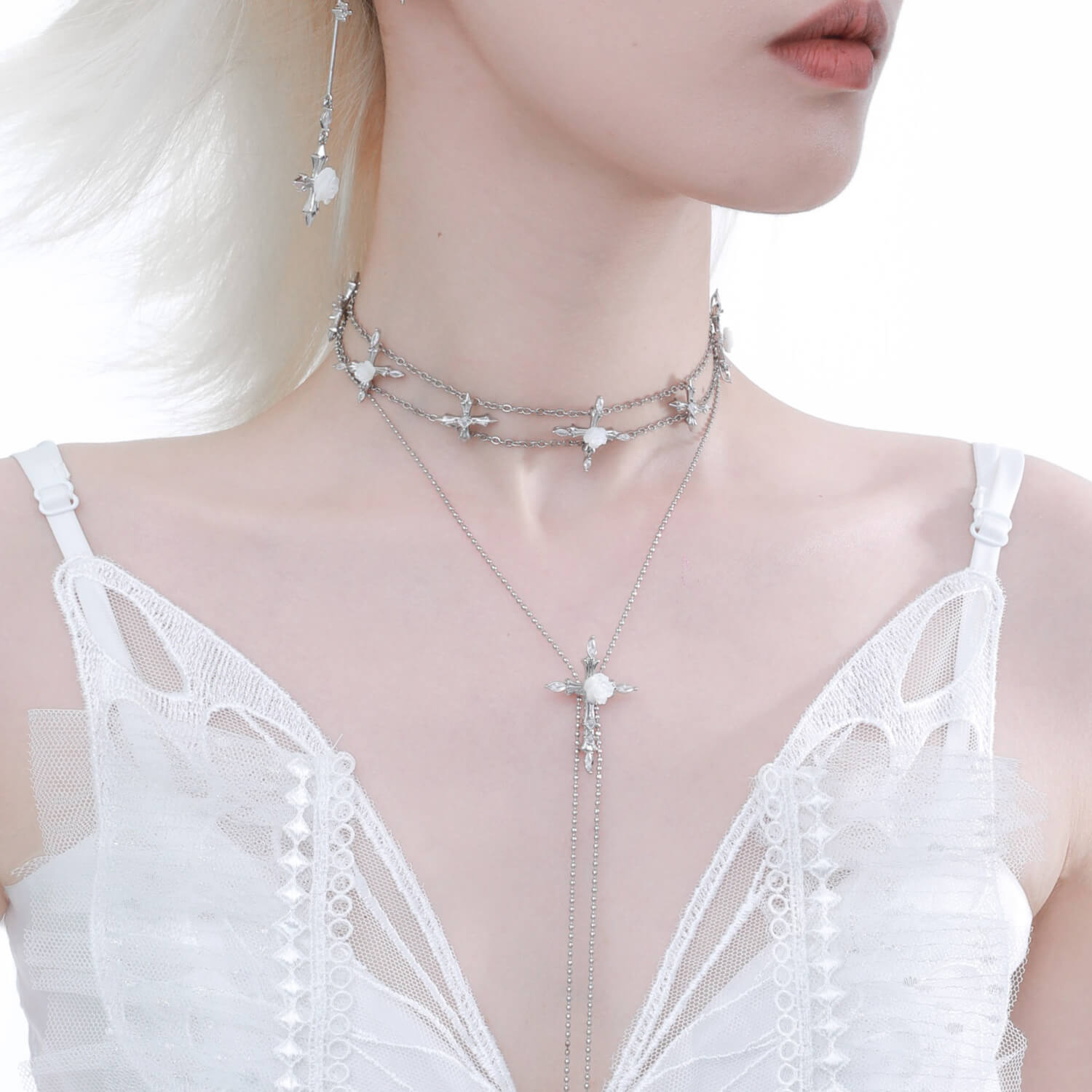 Rose Believer Cross Pull-Out Clavicle Chain  KHANIE