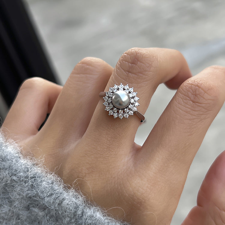 Swarovski Pearl Bloom Ring Grey - Main Image