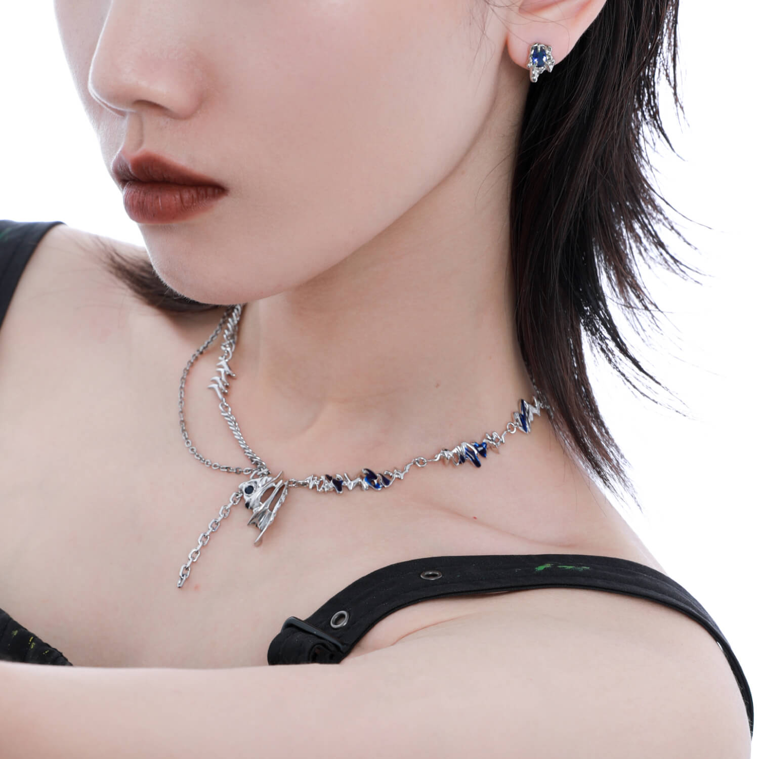 Blue Zircon Inlaid Necklace  Buy at Khanie