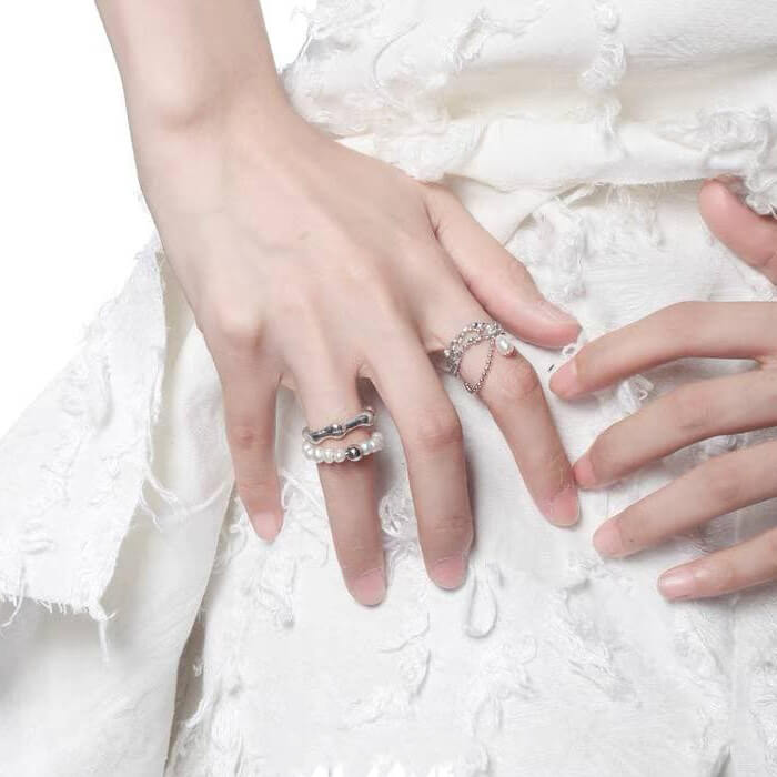 Irregular Pearl Ring Genderless Jewelry | Buy at Khanie